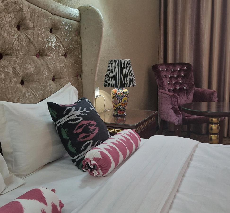 Emirhan Hotel Samarkand Exterior photo
