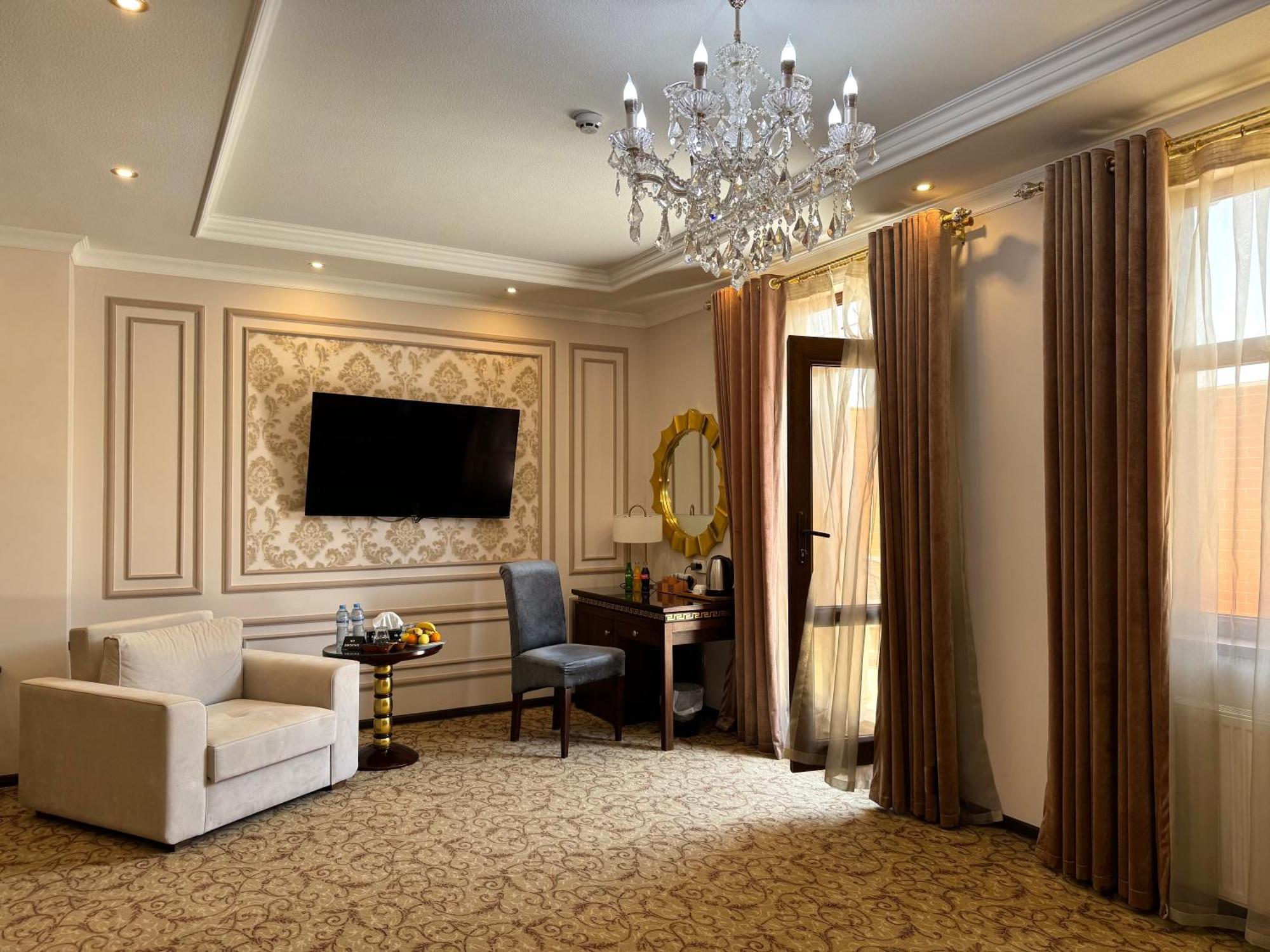 Emirhan Hotel Samarkand Exterior photo
