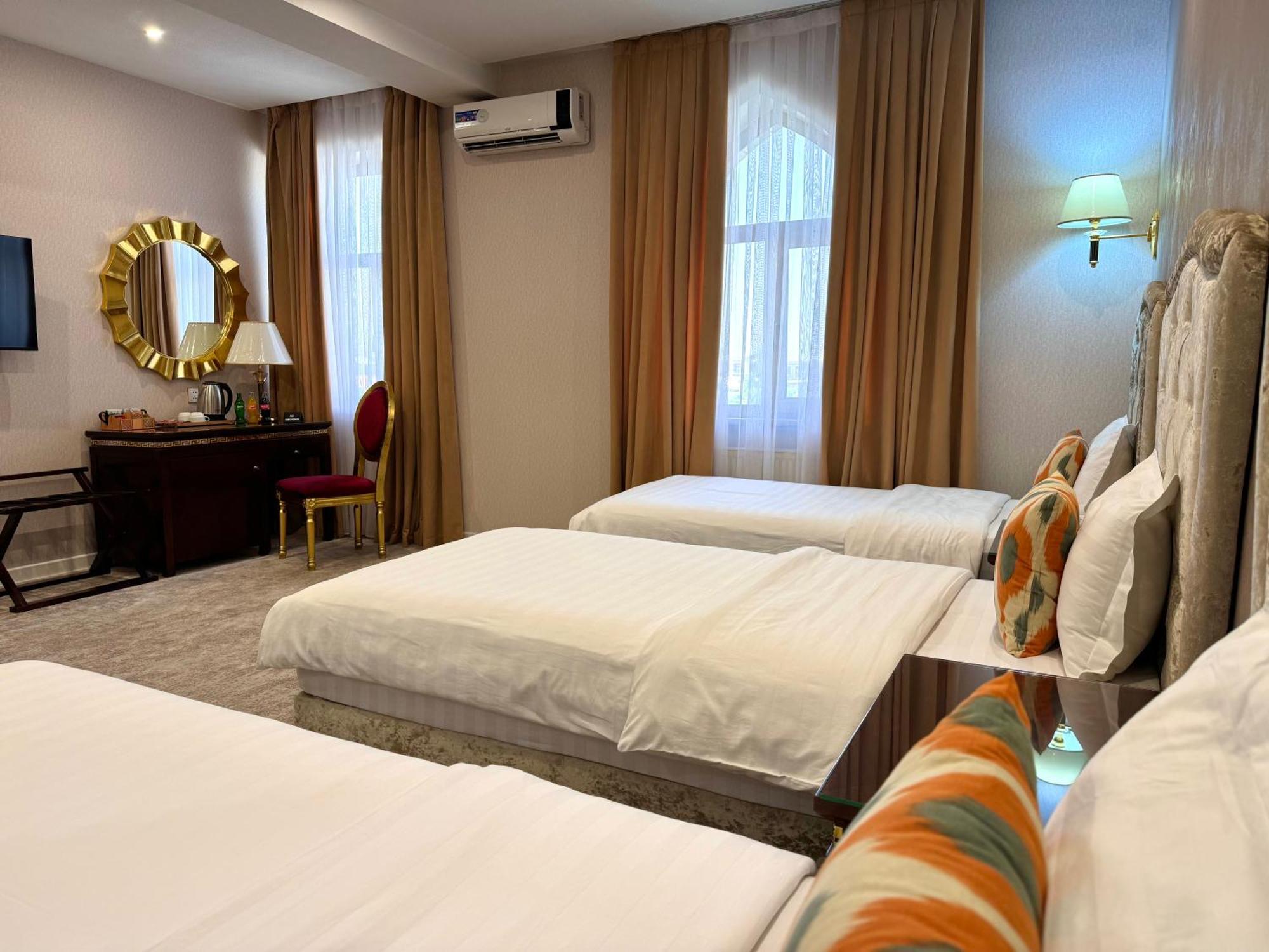 Emirhan Hotel Samarkand Exterior photo