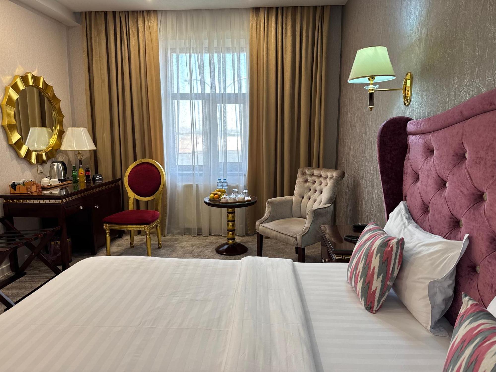 Emirhan Hotel Samarkand Exterior photo