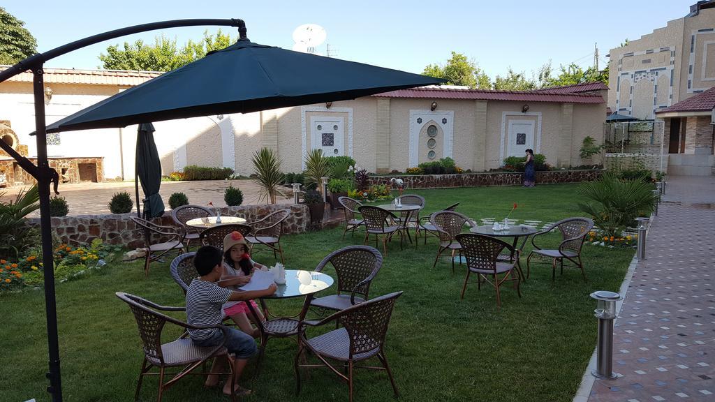 Emirhan Hotel Samarkand Exterior photo
