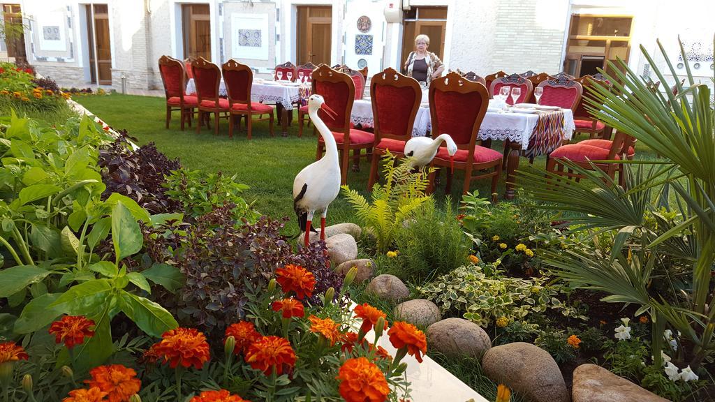 Emirhan Hotel Samarkand Exterior photo